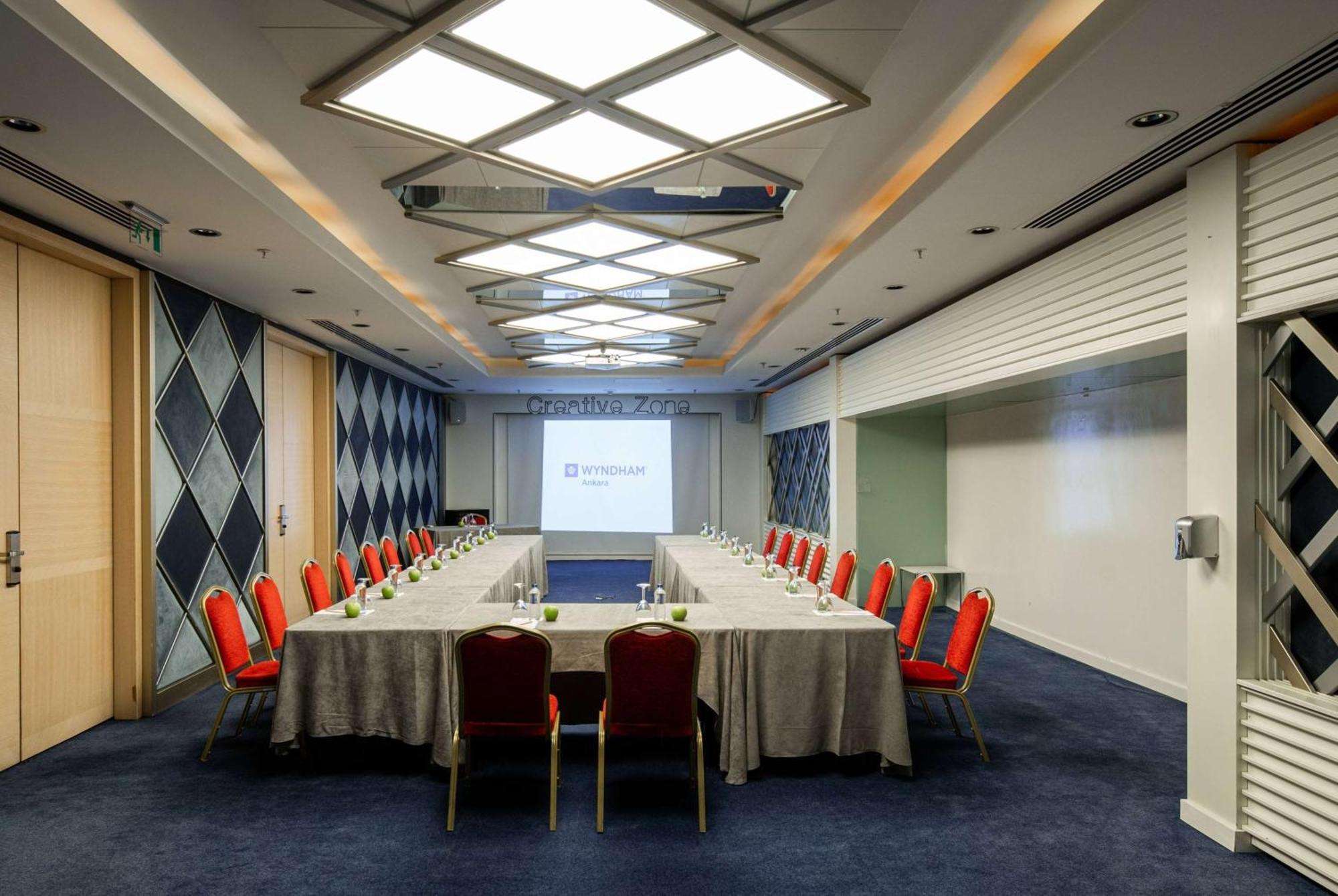 Wyndham Ankara Hotel Exterior photo