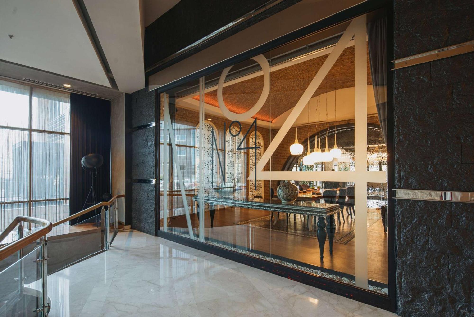 Wyndham Ankara Hotel Exterior photo